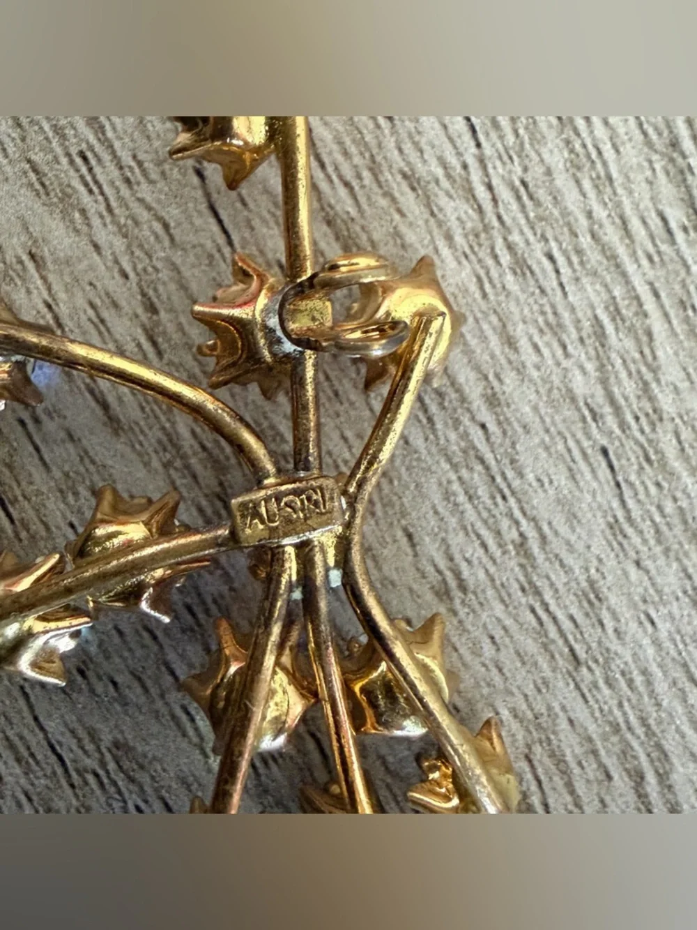 Austria Signed Crystal Aurora Borealis Starburst Firework Brooch Gold Tone AS IS